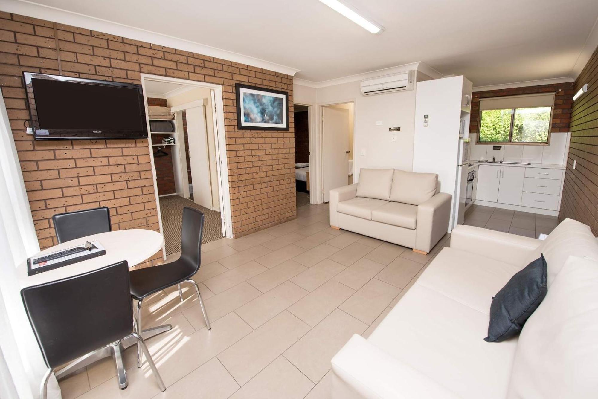 سوان هيل Jacaranda Holiday Units المظهر الخارجي الصورة