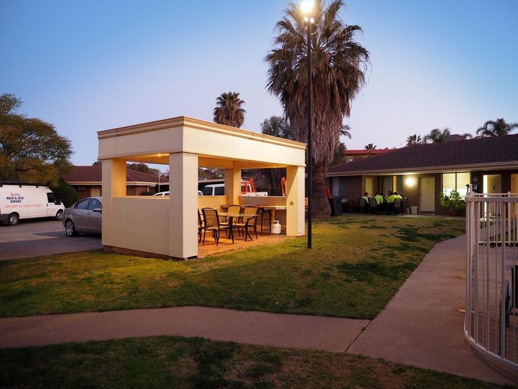 سوان هيل Jacaranda Holiday Units المظهر الخارجي الصورة